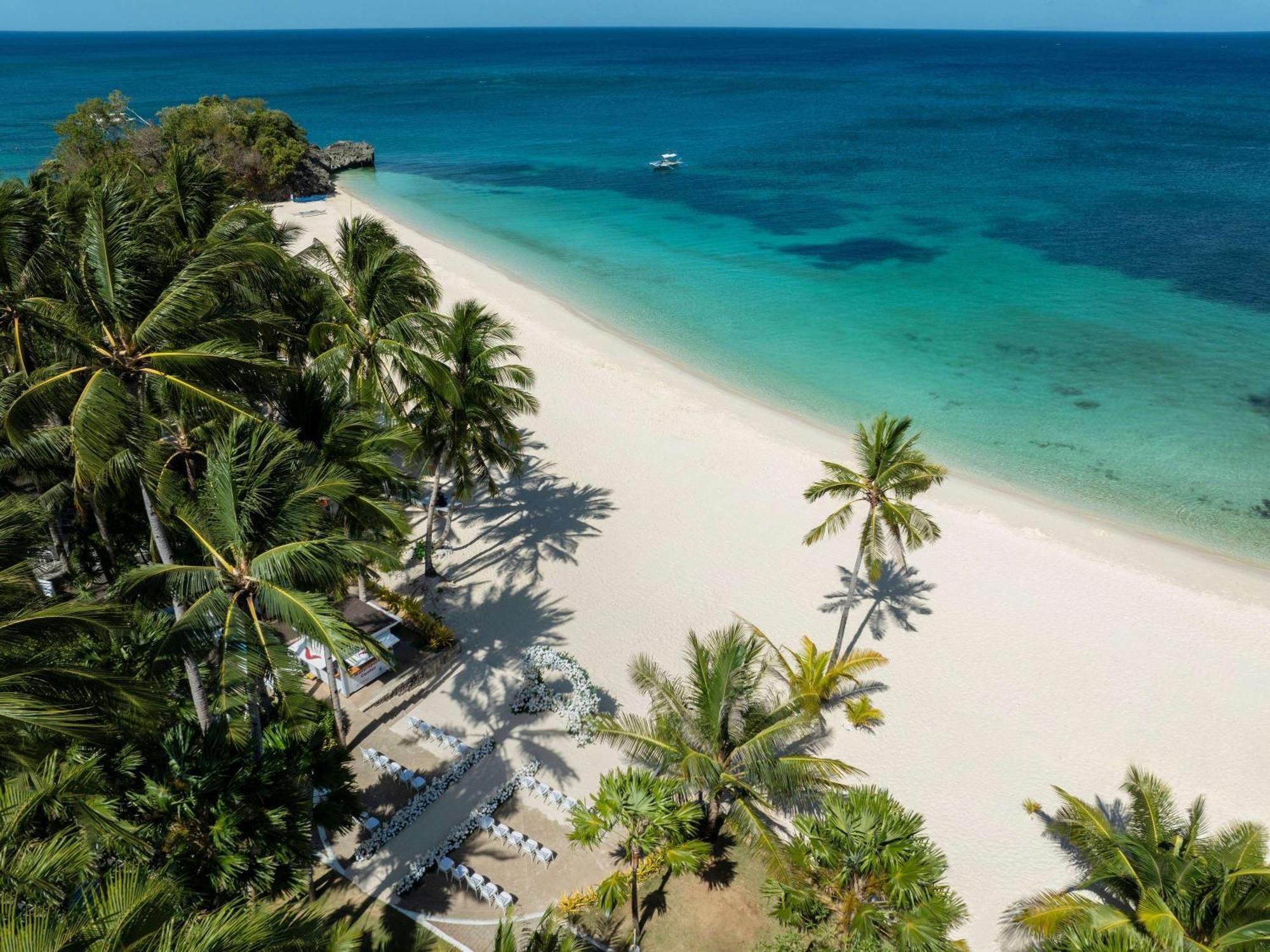 Movenpick Resort & Spa Boracay Yapak Exterior photo